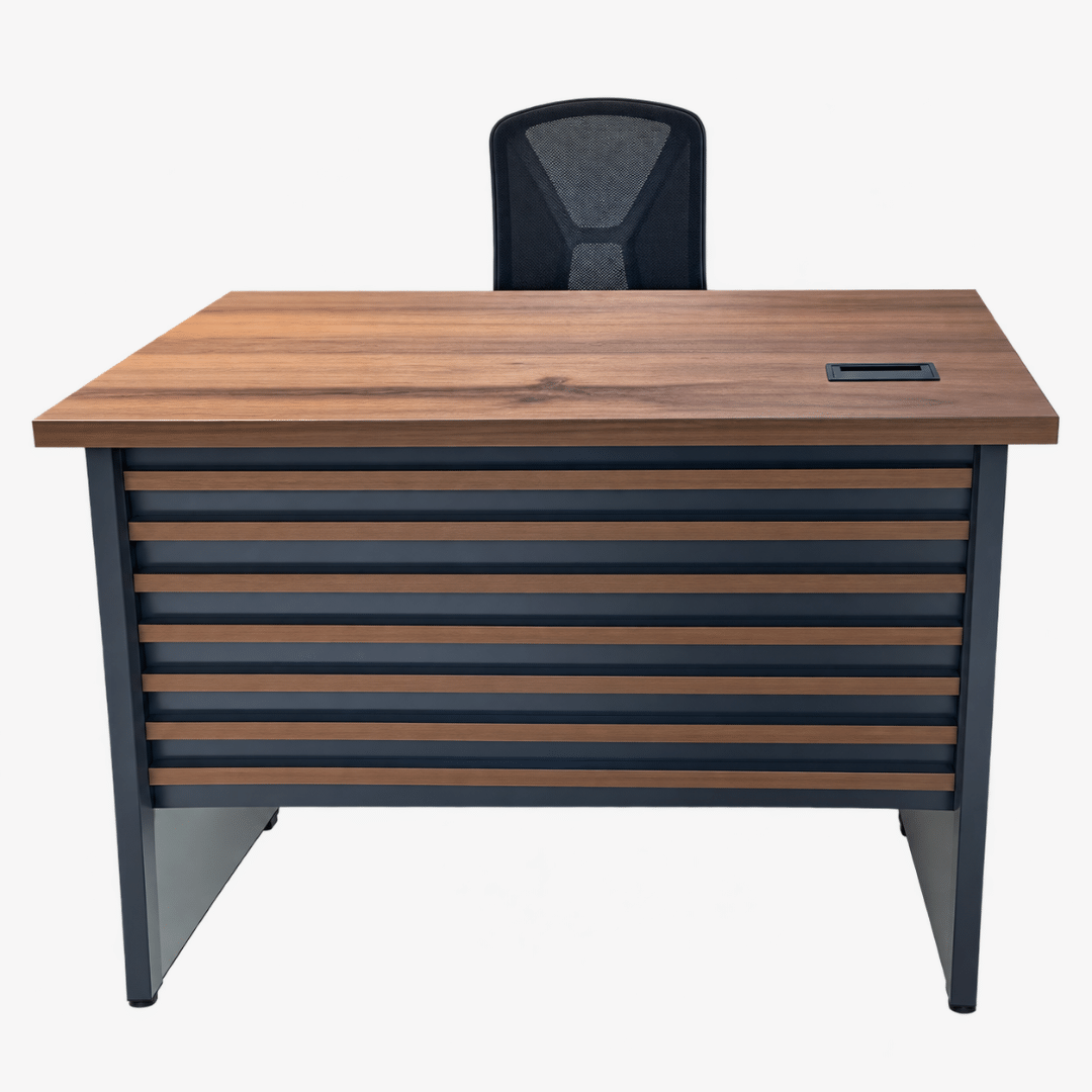 Bureau opérateur avec des bands en bois sur le voile